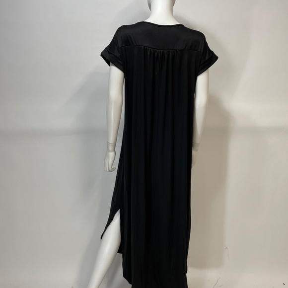 Entro Black Short Sleeve Pocket Maxi Dress - Picture 3 of 5